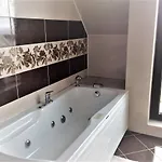 Private Stamopolu Lux