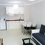 Private Stamopolu Lux Lägenhetshotell 4*