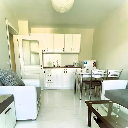 Private Stamopolu Lux