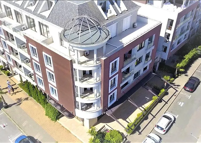 Private Stamopolu Lux 아파트호텔 4*